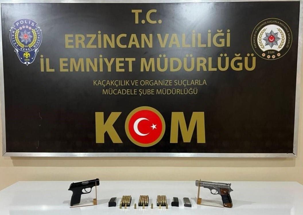 Erzincan’da 4 Şüphenin Gözaltına Alınmasıyla 2 Tabaña ve 221 Fişek Ele geçirildi