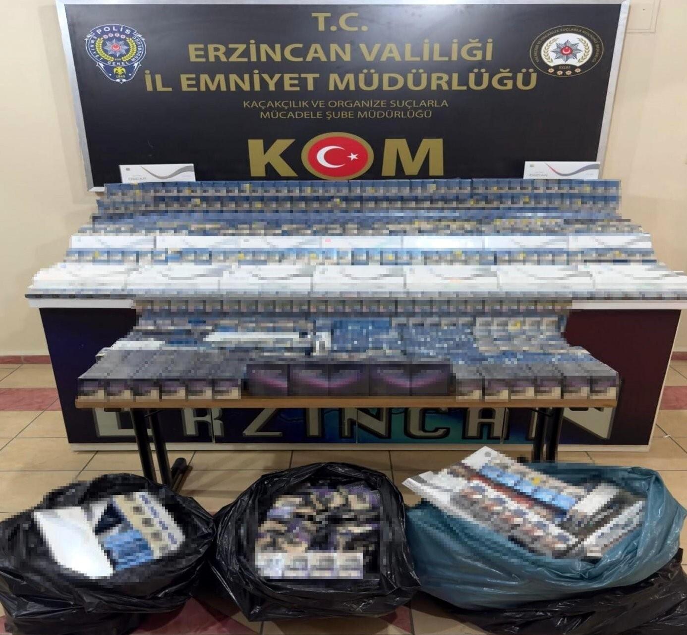 Erzincan’da F.Ö. İsimli Şahsın Deposunda 3 Bin 873 Paket Kaçak Sigara Ele Getirildi