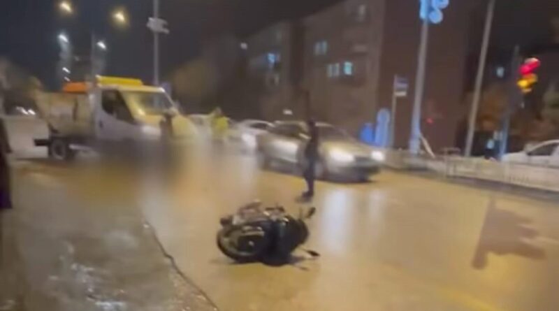 Erzurum'da Motosiklet Sürücüsü Trafik Kazasında Hayatını Kaybetti 1