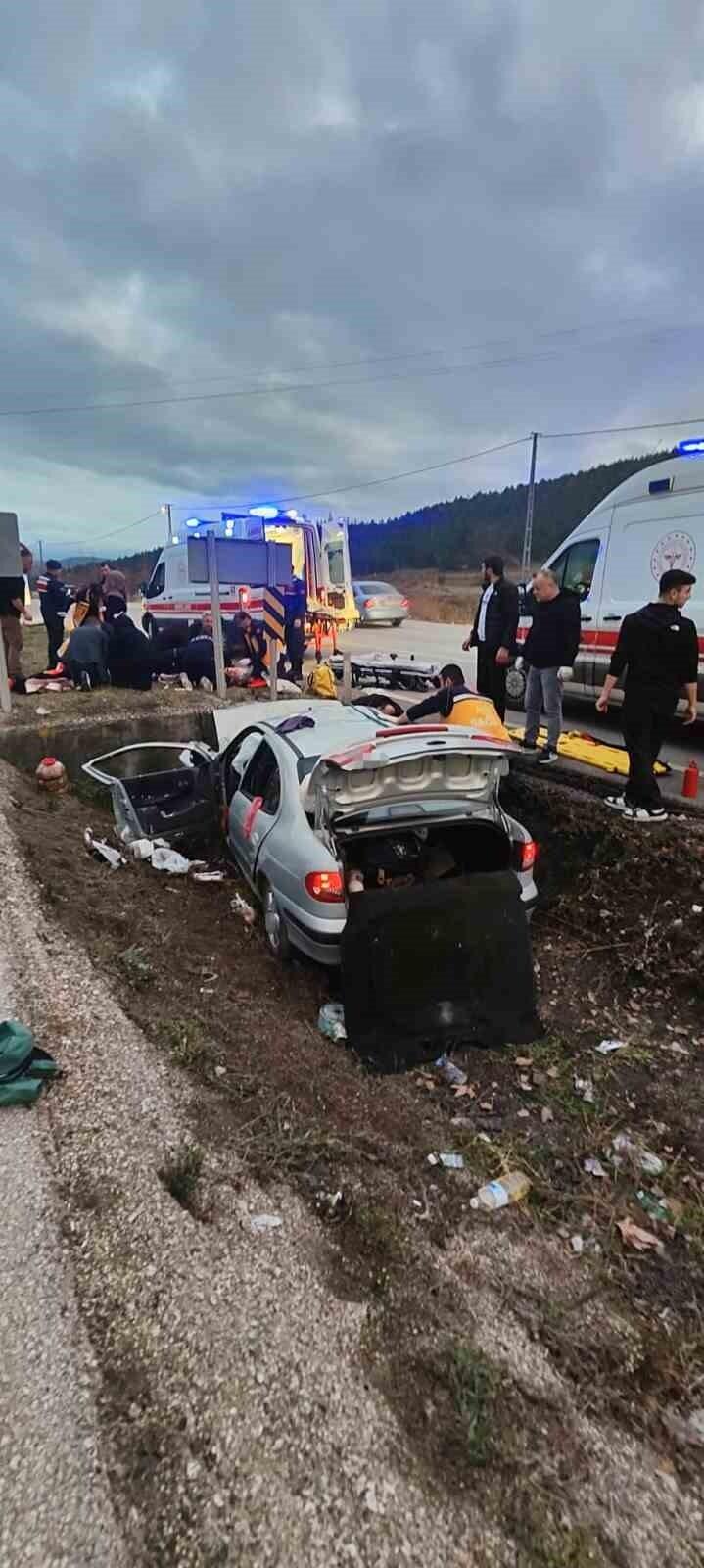 Eskipazar’da Kaza Sonucu Bir Kişi Hayatını Kaybetti,  İki Kişi Ağır Yaralandı