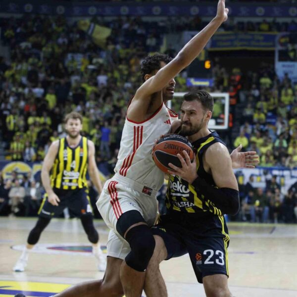 Fenerbahçe, Bayern Münih'i Euroleague'de 87-76 yenmeyi başardı.-3