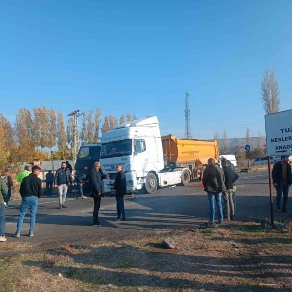 Iğdır Tuzluca'da trafik kazası-1