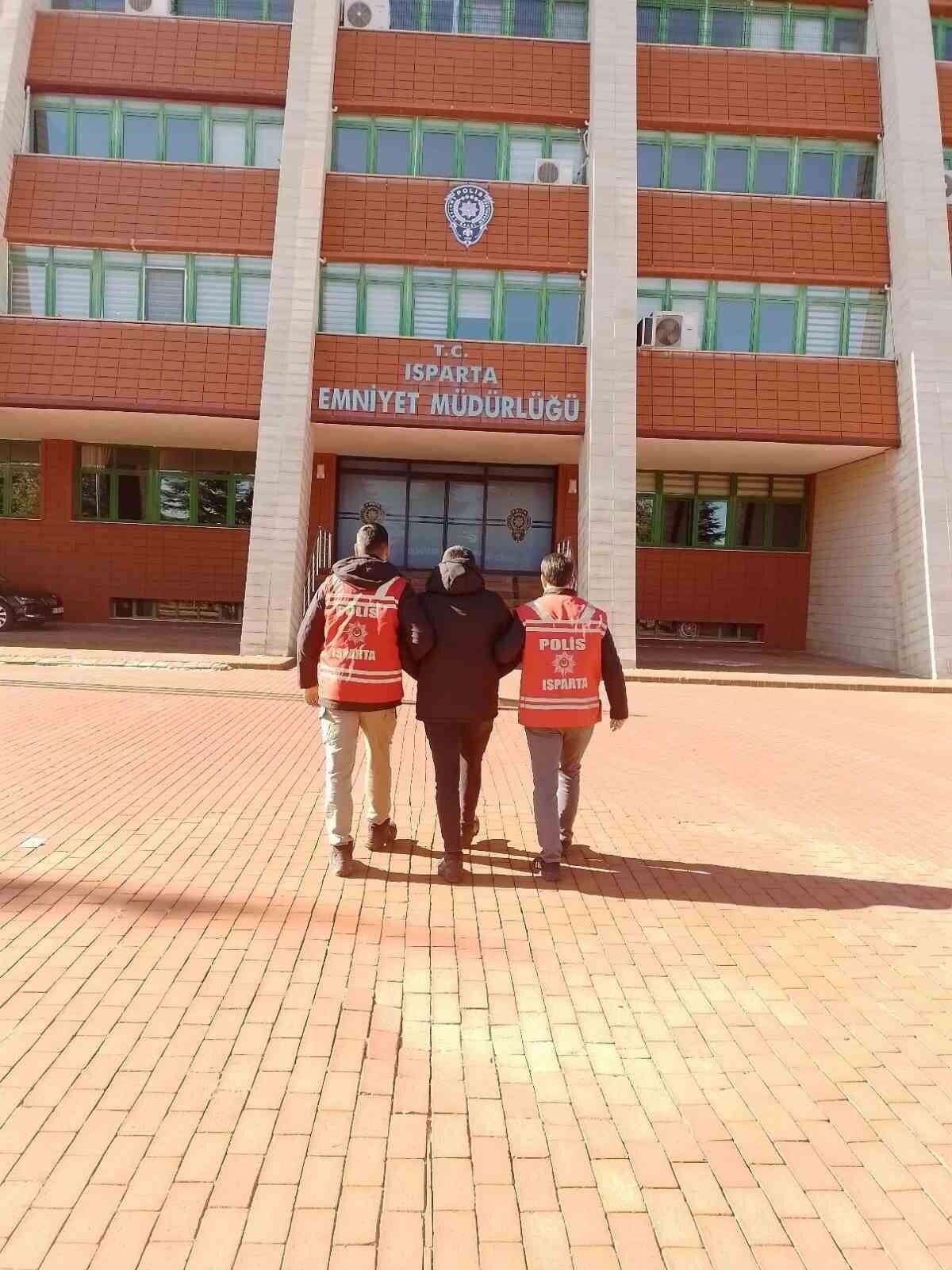 Isparta’da Kasten Yaralama Suçu İçin Aranan H.G. Yakalandı