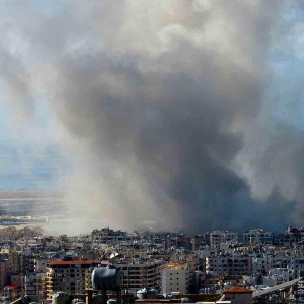 İsrail'in Beyrut'a hava saldırısı-1