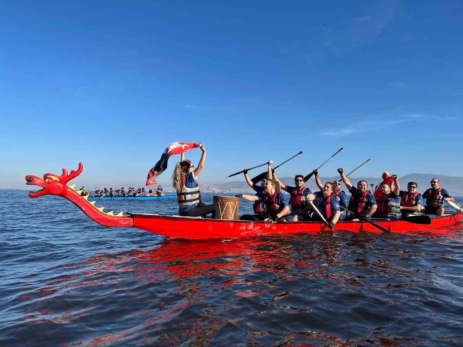 İzmir İtfaiyesi Dragon Festivali’nde Birinci