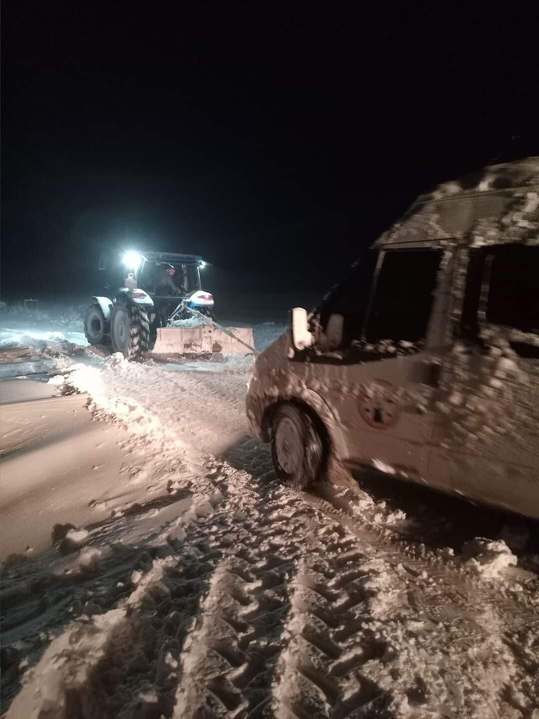 Kayseri’de Kar Yağışı ve Tipi nedeniyle 1200 Vatandaş Kurtarıldı