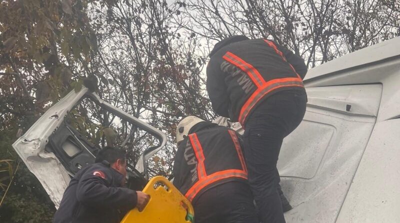 Malatya'da Kontrolden Çıkan Tırın Çarpması Sonucu 1 Kişi Ağır Yara 1