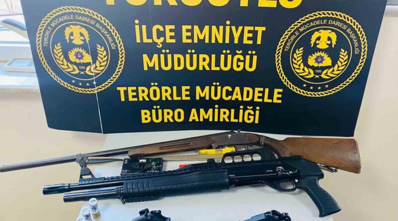 Manisa Turgutlu'da PKK/KCK ile İlgili 8 Kişiyi Gözaltına Alan Operasyon Yapıldı 1