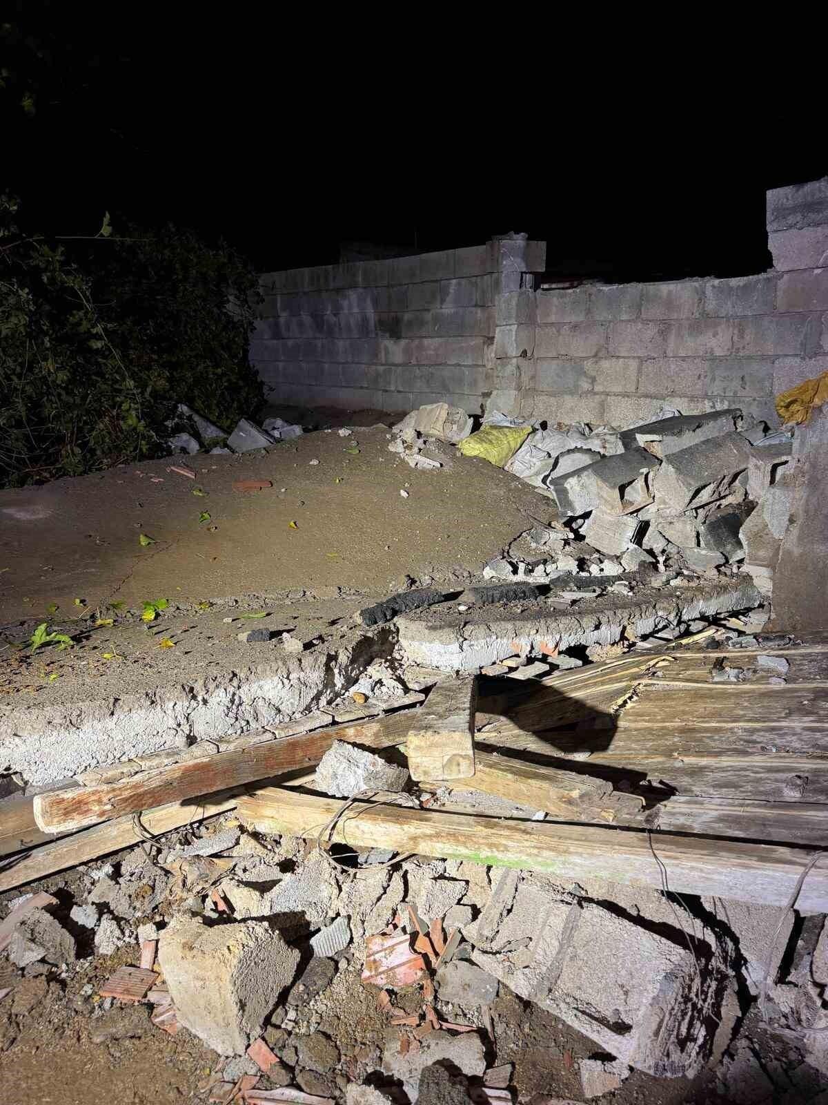 Mardin Kızıltepe’de Yağış Sonrası Bina Çökmesi, 2 Yaralı