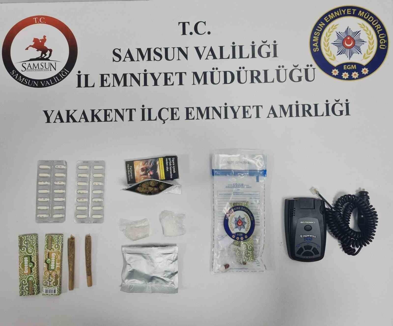 Samsun Polisinden Narkotik ve Radar Tespit Cihazı Ele Getirildi