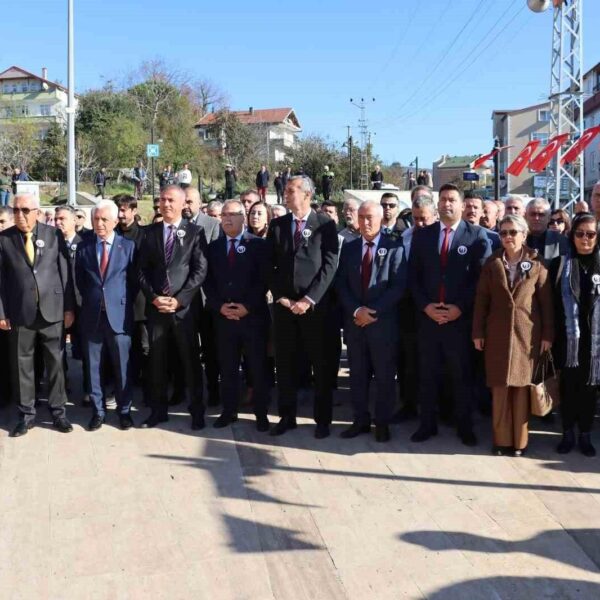 Taş kömürünü bulan Uzun Mehmet törenle anıldı
-10