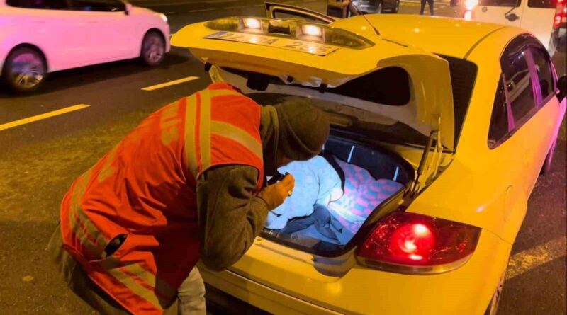 Tekirdağ Muratlı'da Polis Ekipleri Tarafından Geniş Çaplı Asayiş ve Trafik Uygulaması 1