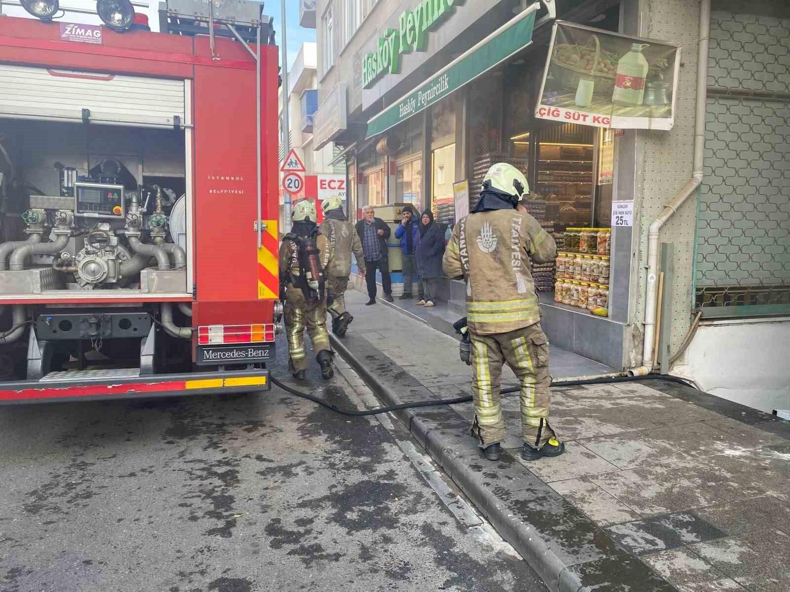 Ümraniye’de Marangoz Atölyesinde Yangın