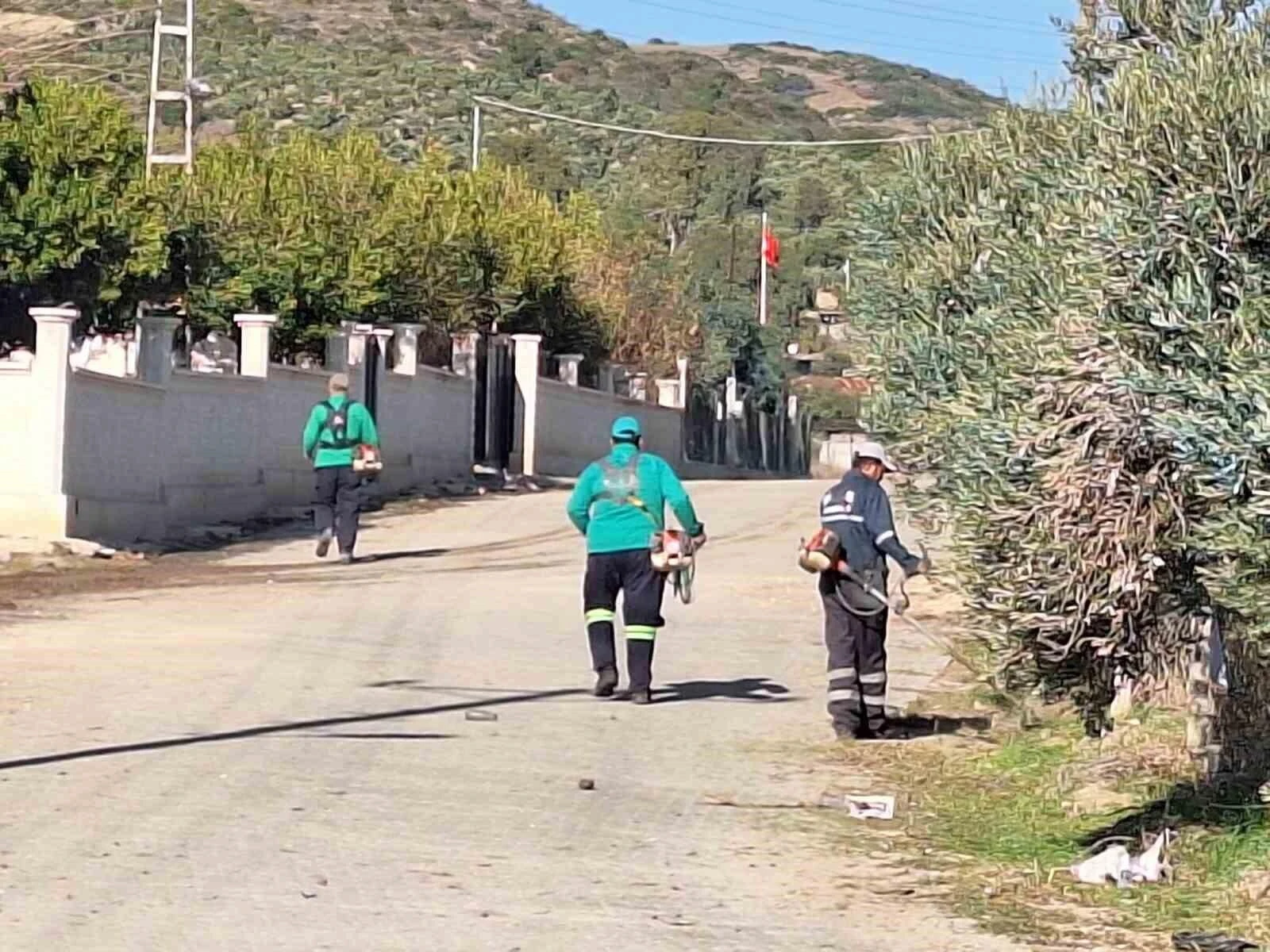 Adana Büyükşehir Belediyesi ve Yumurtalık Belediyesi, Yumurtalık’ta Ortak Çevre Temizliği Çalışmaları