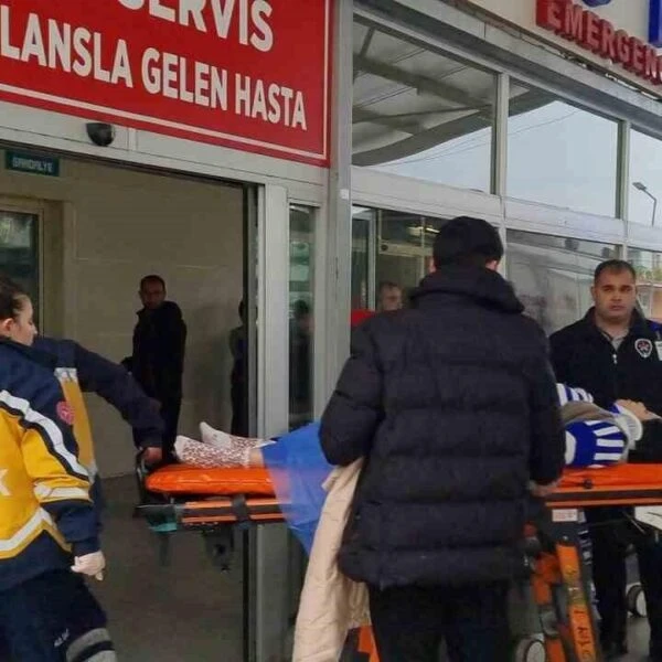 Adana'da konvoy kazasından kaybedilen bebeği anlayan yaralılar