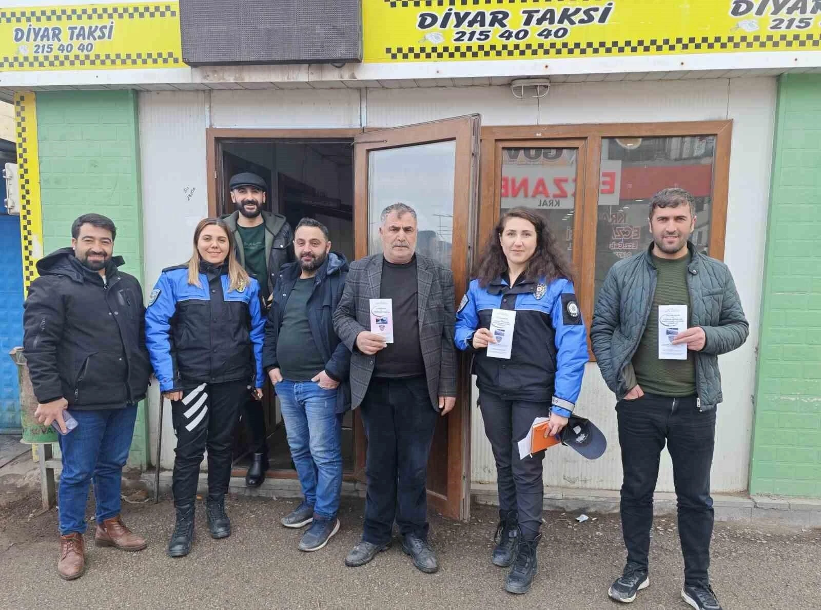 Ağrı Emniyet Müdürlüğü, Ticari Taksi Sürücülerine Güvenlik Bilgilendirmeleri Yaptı