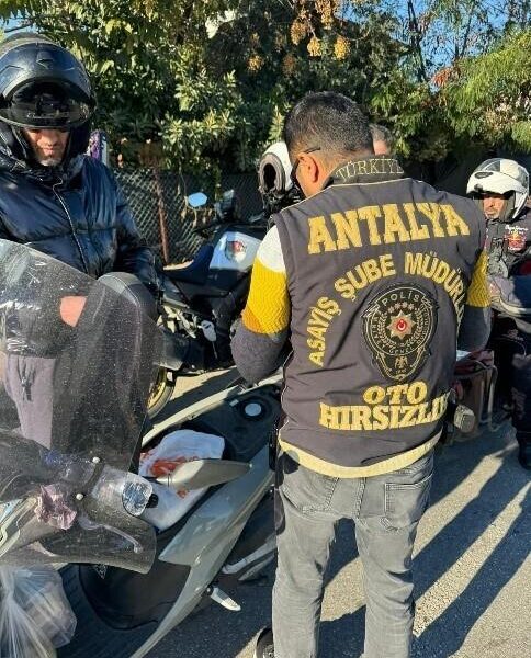 Antalya’da 1 haftada 210 şahıs tutuklandı-resim-1