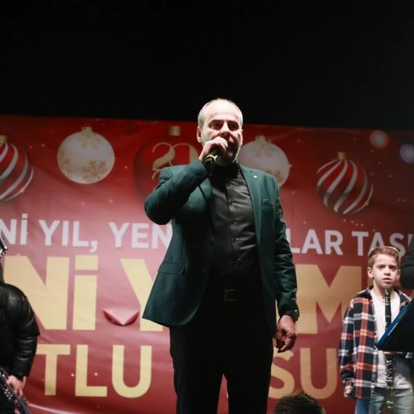 Balkan Ezgileriyle Coşku: Yunusemre'de Konser-5