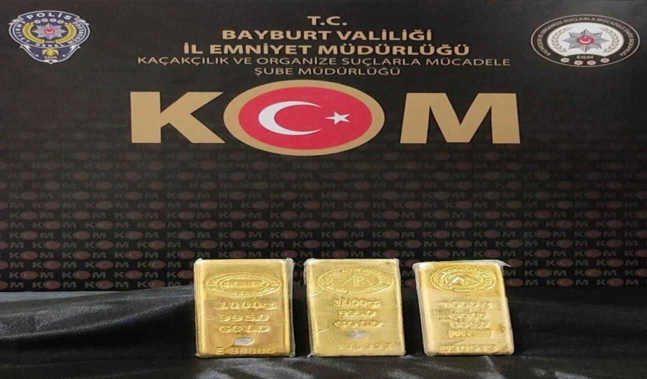 Bayburt’ta 10 Milyon Lira Değerinde 3 Kilo Altın Ele Geçirildi