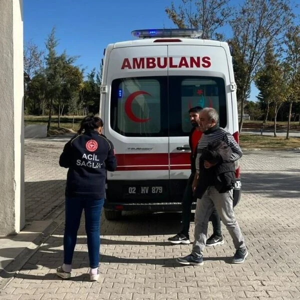 Besni ilçesinde çıkan kavgada yaralananlar-1