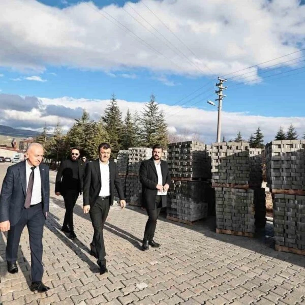 Çavuşoğlu, Denizli'nin Kaynaklarını Denizli'ye Harcıyor-3