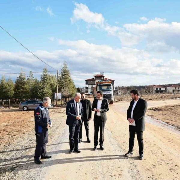 Denizli Büyükşehir Belediye Başkanı Çavuşoğlu İlçelerde Yapılan Çalışmaları İnceledi-2