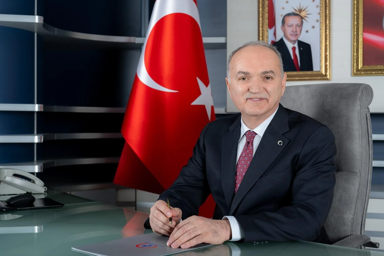 Düzce Belediye Başkanı Dr. Faruk Özlü’nden 2025 Temennileri