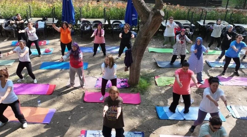 Efeler Belediyesi'nin Ücretsiz Yaz Kursları Büyük İlgi Görüyor 1