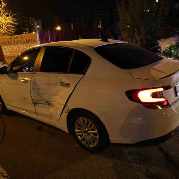 Elazığ'da meydana gelen zincirleme trafik kazası-1