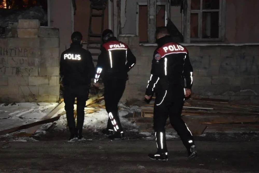 Erzincan’da 23 Şahıs Yakalandı: Toplam 33 Yıl 4 Ay 27 Gün Hapis Cezası