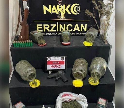 Erzincan'da F.G. Şahsından 5 Kilo Esrar, Kuru Sıkı Tabanca ve Av Tüfeği Ele geçirildi 1