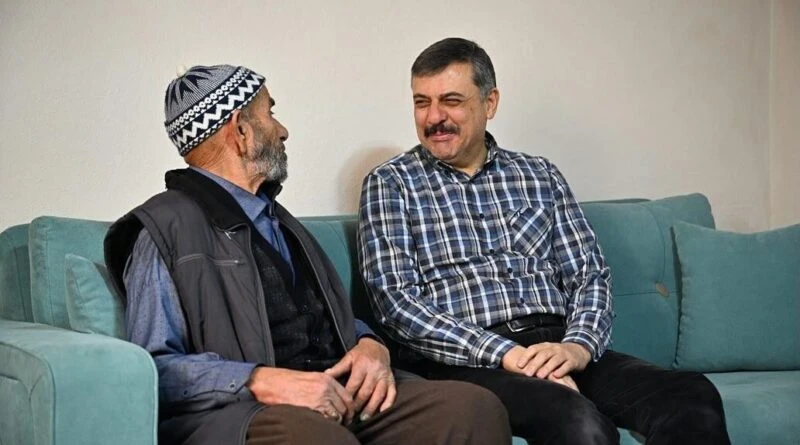 Erzurum Valisi Mustafa Çiftçi, 96 Yaşındaki Refik Dede'yi Ziyaret ETTI 1