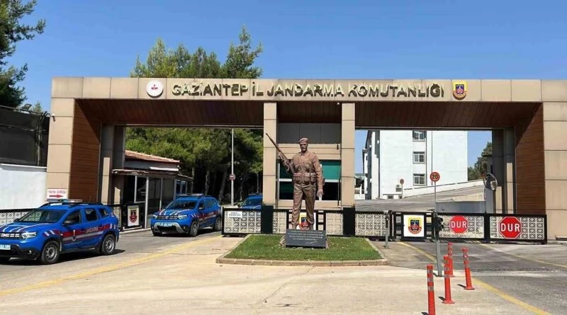 Gaziantep'te Jandarma ve JASAT Ekipleri 126 Şahsı 1 Ay İçinde Yakalar 1