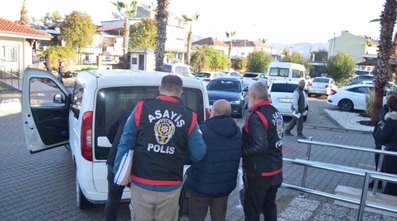 İ.A., Muğla’daki 10 Marketten Sigara ve Kasa Hırsızlığı Yaptıktan Sonra Fethiye’de Polis Tarı Tutuklandı 4