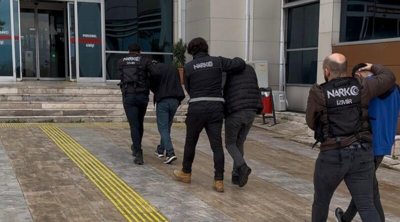 İzmir Ödemiş'te Hayvan Damında Metamfetamin Ticareti Yapılan 3 Şüpheli Tutuklandı 1