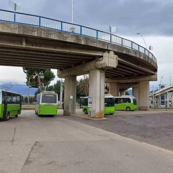 İzmit Batı Terminali'nde genişletilmiş durak alanı-1