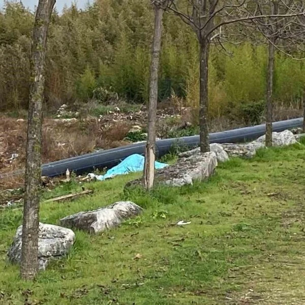 İzmit Denizinde Bulunan Erkek Cesedini Göstergi Dalgıç Polisler Çıkardı-1