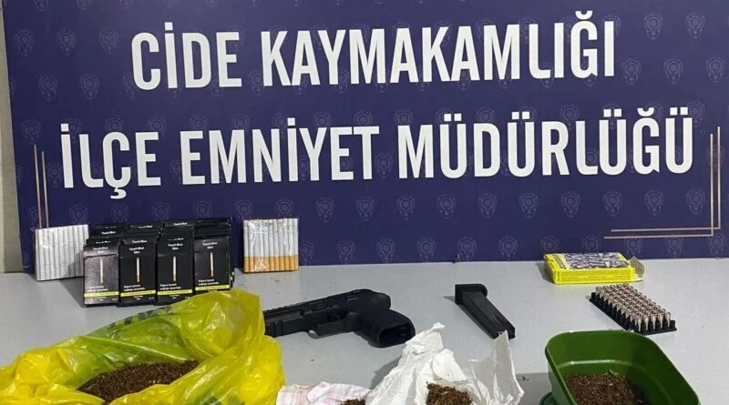 Kastamonu Cide İlçesinde Polis Ekibi 4 Şahsı Uyuşturucu ile Yakalayarak İşlem Başlattı 1