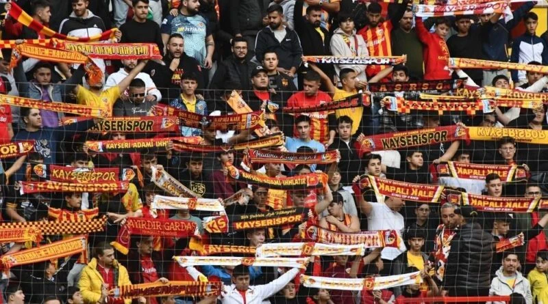 Kayserispor: Süper Lig'de İlk Yarım Sezon Tribünlerde 71 Bin 90 Destek 1