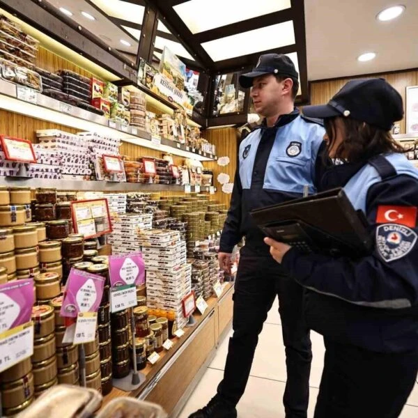 Market, pastane ve kuruyemişçiler hijyen standartlarına uygunluğundan ve gıda maddelerinin son kullanma tarihlerinden sorumlu tutuluyor.-2