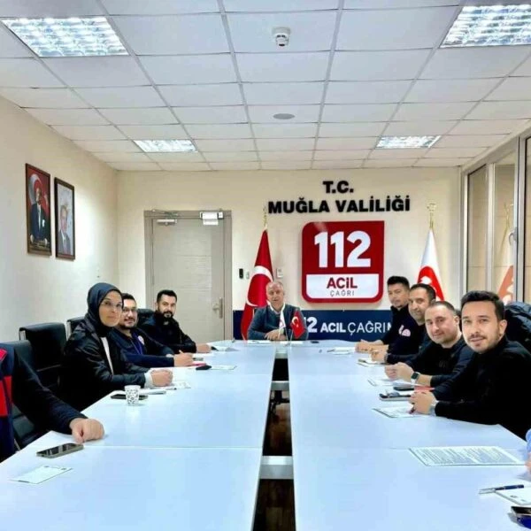 Muğla 112 Acil Çağrı Merkezi çalışanları-1