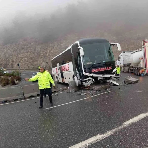 otobüs bariyere çarpan kazanın anlatımı-1