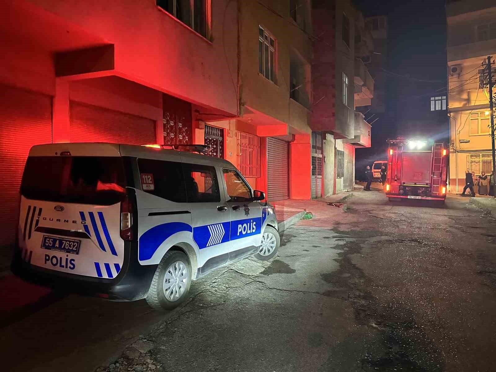 Samsun’da İlkadım’ta 3 Katlı Evin Bacasında Yangın Çıkar, İtfaiye Müdahale Sonrası Söndürülür