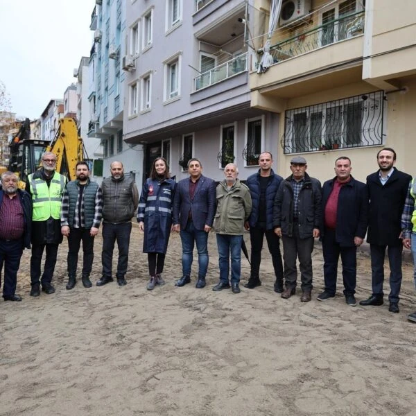 Şehzadeler Belediye Başkanı Gülşah Durbay ve mahalle muhtarları-2