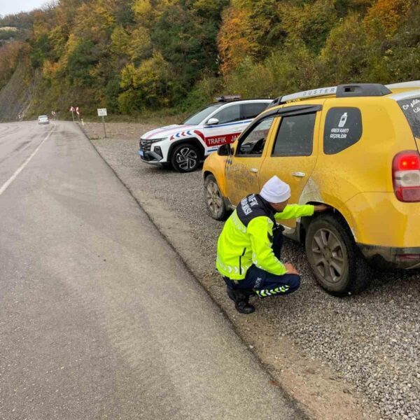 Sinop'ta kış lastiği denetimi-1