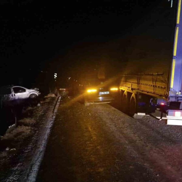 Tokat Belediye Başkanı Kemal Yazıcıoğlu'nun araçının kazada hasar görmesi-2