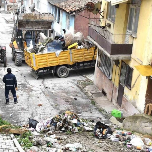 Yenimahalle Kirişçi Sokak'ta temizlik çalışması-3