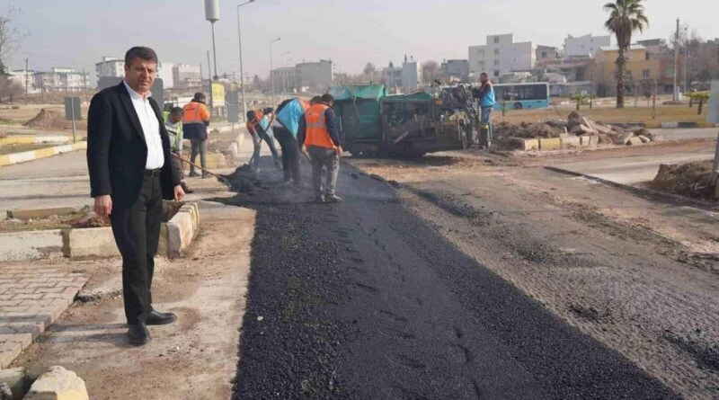 Adıyaman Belediyesi, Deprem Sonrası Yolların Yenilenmesi İçin Çalışmalarını Hızlandırıyor 1