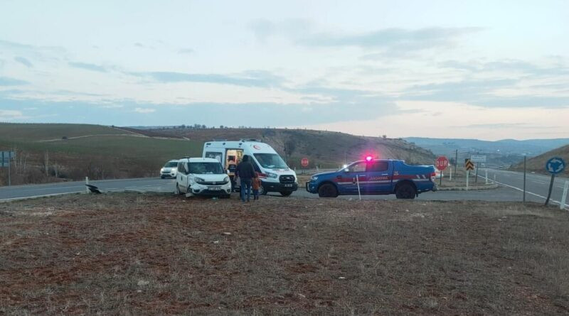 Adıyaman'da Araç Çarpışması: 1 Yaralı 1