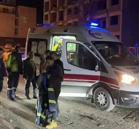 Adıyaman'da Motosiklet-Otomobil Çarpışmasında 1 Yaralı 1